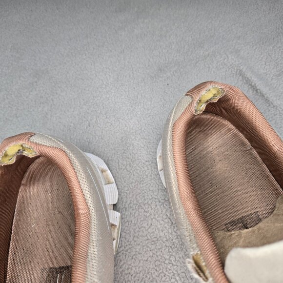 ON CLOUD 5 WOMEN'S RUNNING SHOES ROSE/ SHELL SIZE 11 - Picture 4 of 11